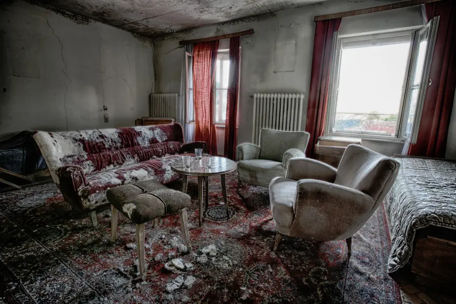 Benefits Of Prompt Water Extraction In Fire Damage Cleanup in Fresno, CA Benefits Of Prompt Water Extraction In Fire Damage Cleanup in Fresno, CA